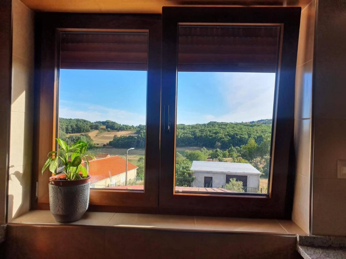 Casa Da Fonte Em Prada, Vinhais Luaran gambar